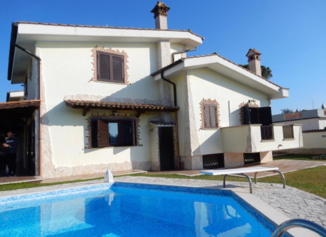 Vila Gold House Luxury Anzio Exteriér fotografie